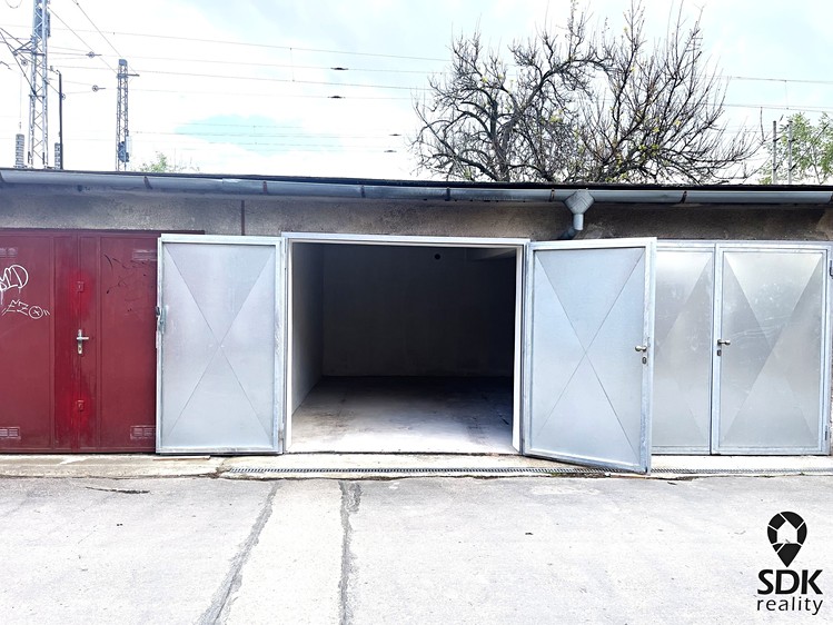 Prodej garáže 17 m² - foto 2
