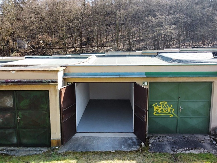 Prodej garáže 16 m² - foto 8