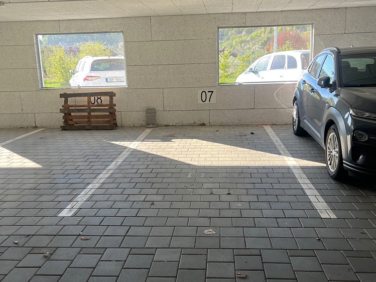 Prodej garážového stání 13 m² - foto 1