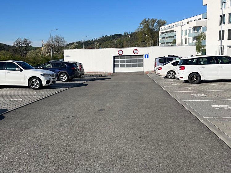 Prodej garážového stání 13 m² - foto 4