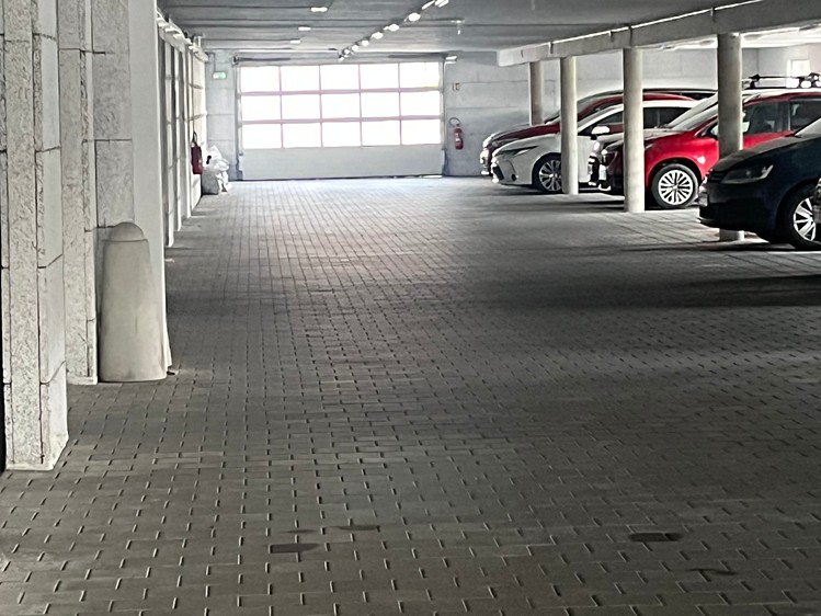Prodej garážového stání 13 m² - foto 5