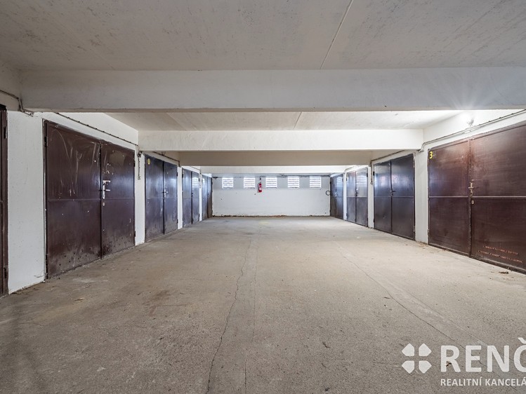 Prodej garáže 18 m² - foto 5