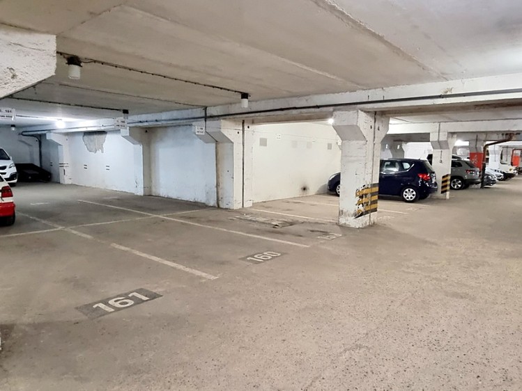 Prodej garážového stání 12 m² - foto 6