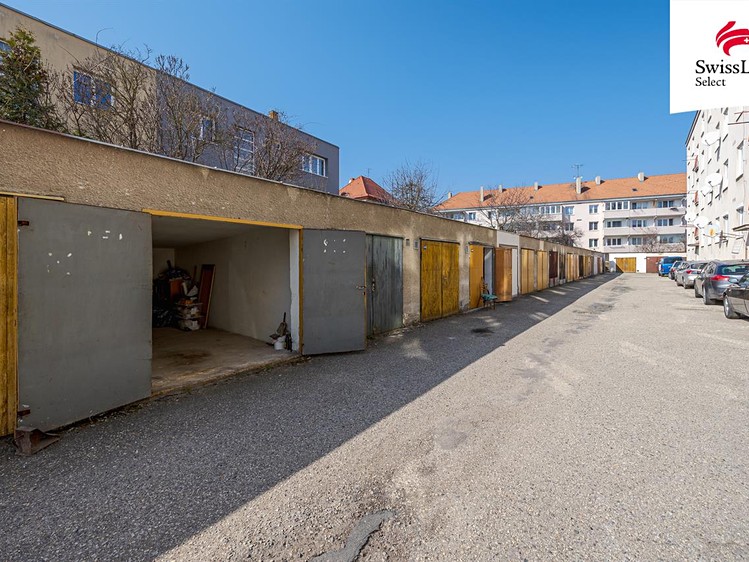 Prodej garáže 15 m² - foto 2