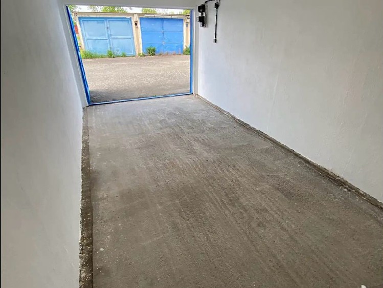 Prodej garáže 20 m² - foto 3