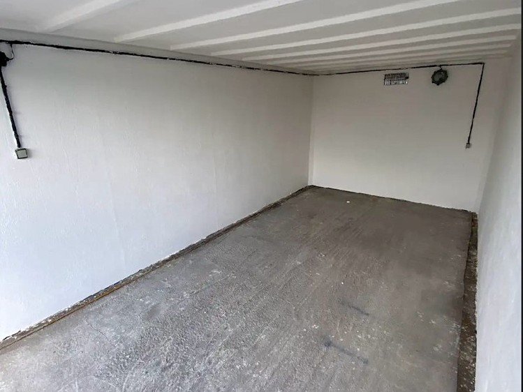 Prodej garáže 20 m² - foto 8