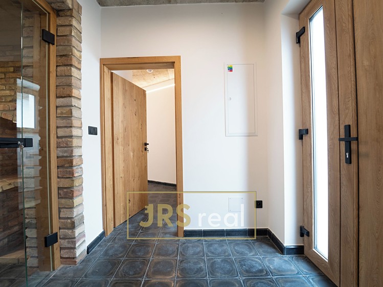Prodej vinného sklepa 100 m² - foto 5