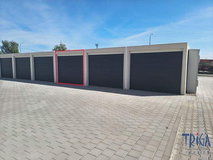 Prodej garáže 18 m² - foto 1