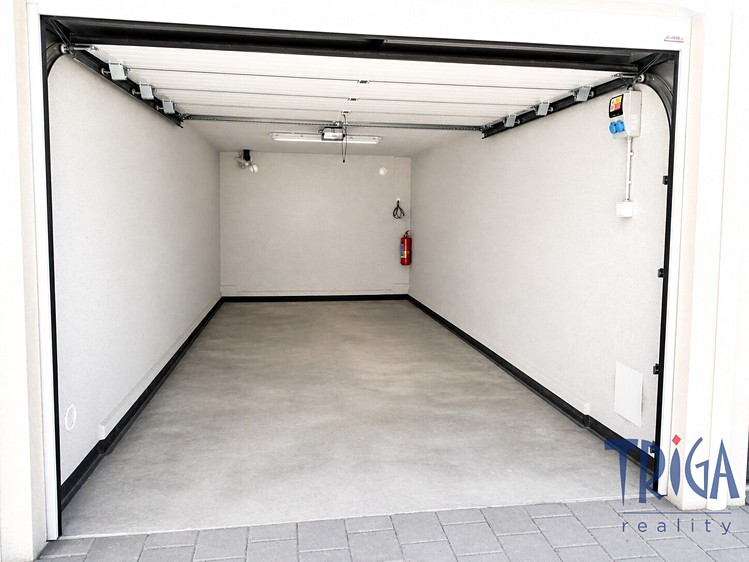 Prodej garáže 18 m² - foto 6