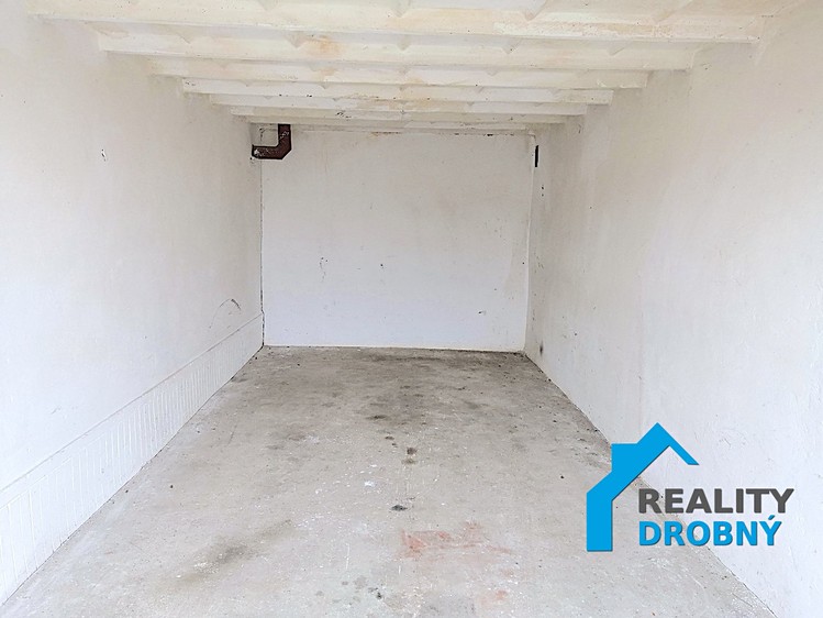 Prodej garáže 22 m² - foto 2