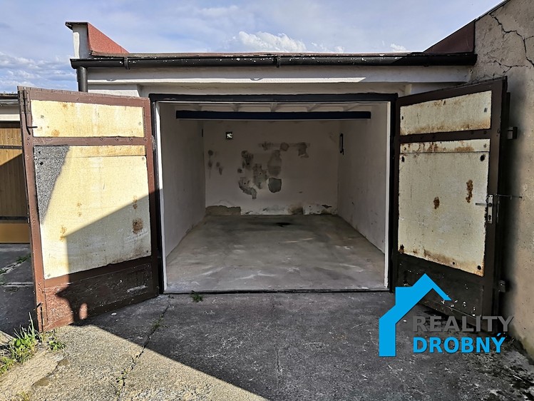 Prodej garáže 25 m² - foto 2