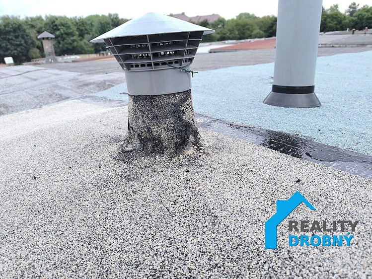Prodej garáže 20 m² - foto 4