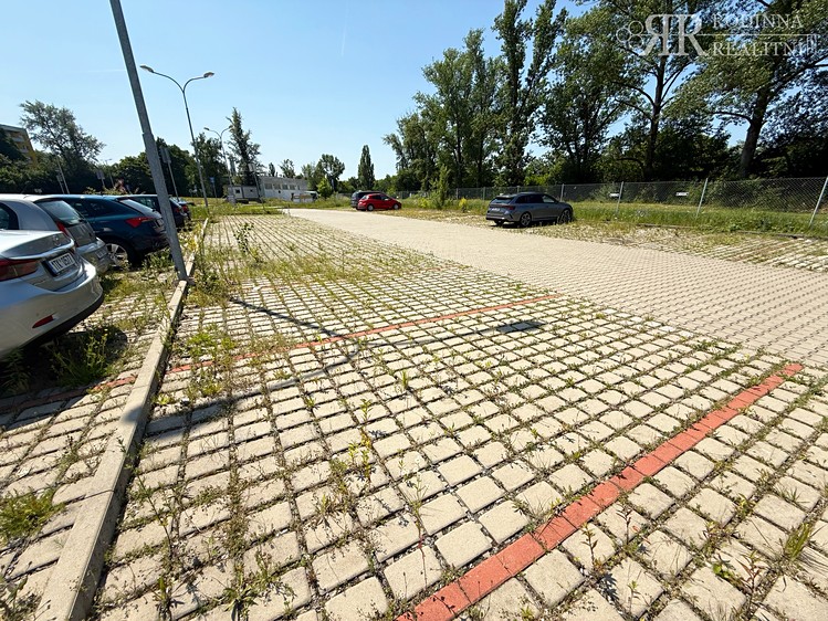 Prodej specifického typu nemovitosti 12 m² - foto 4