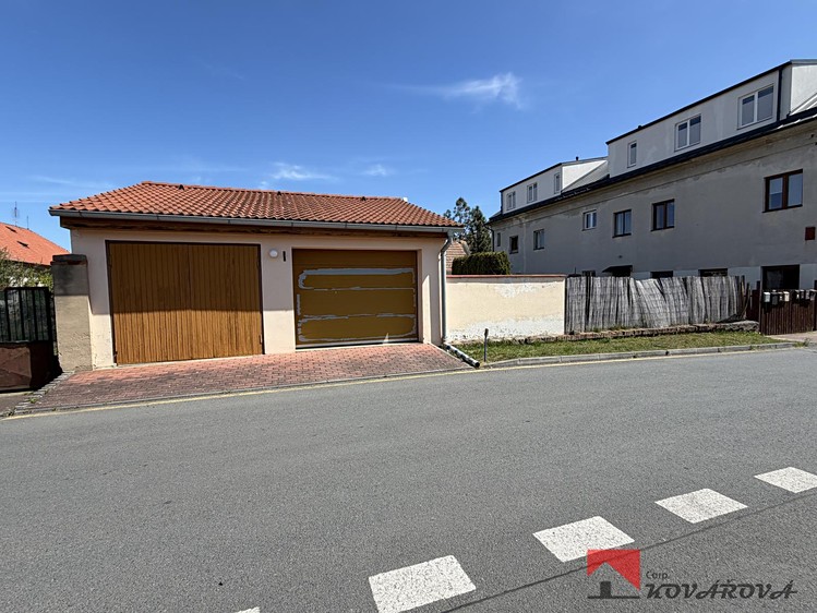 Prodej garáže 50 m² - foto 5