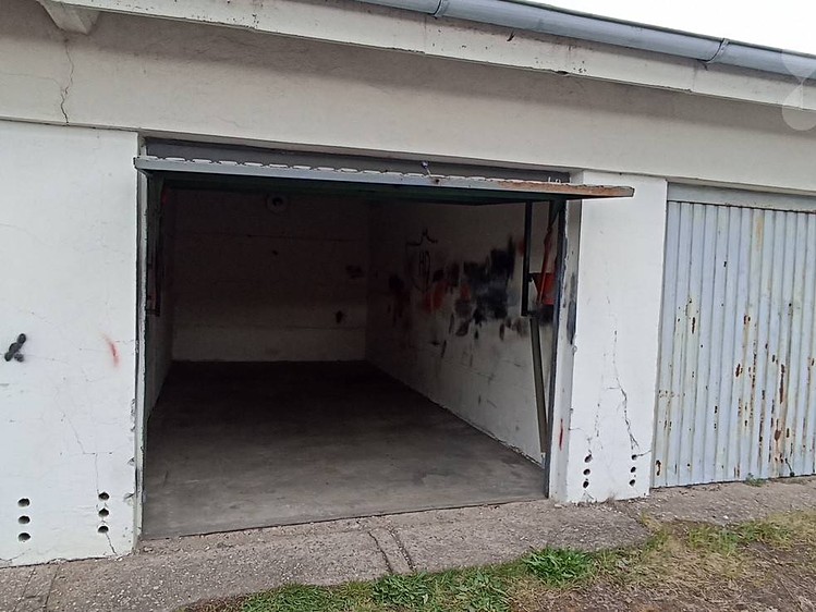 Prodej specifického typu nemovitosti 19 m² - foto 1
