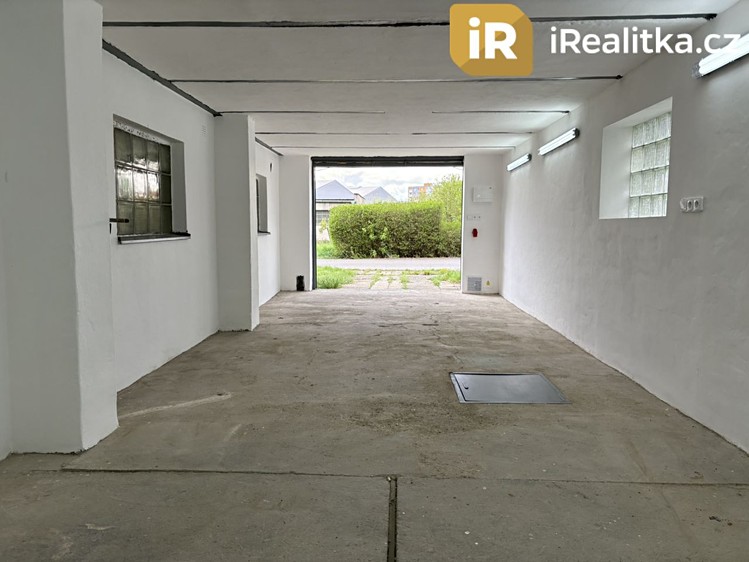 Prodej garáže 36 m² - foto 1