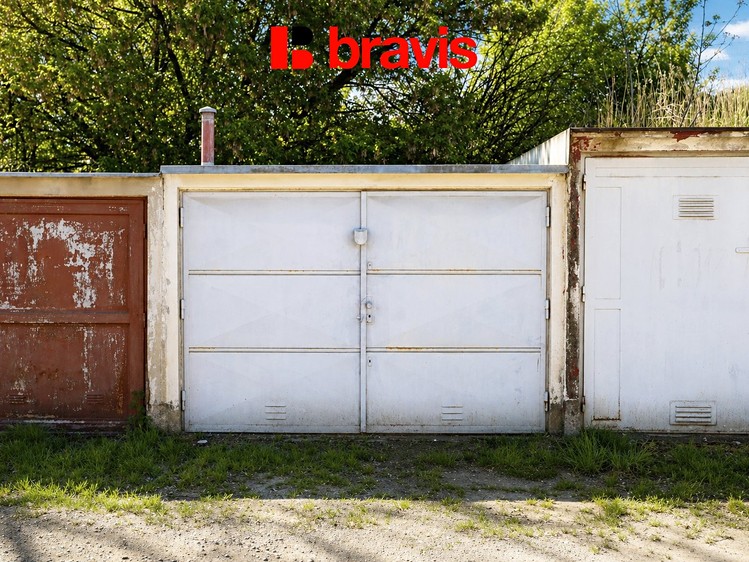 Prodej garáže 15 m² - foto 1