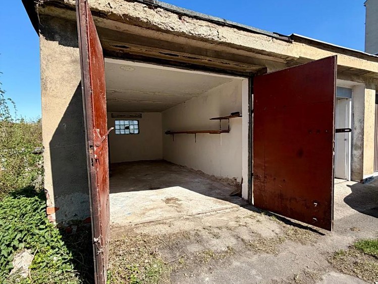 Prodej garáže 24 m² - foto 2