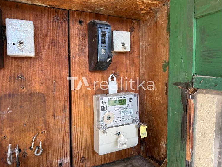 Prodej garáže 27 m² - foto 4