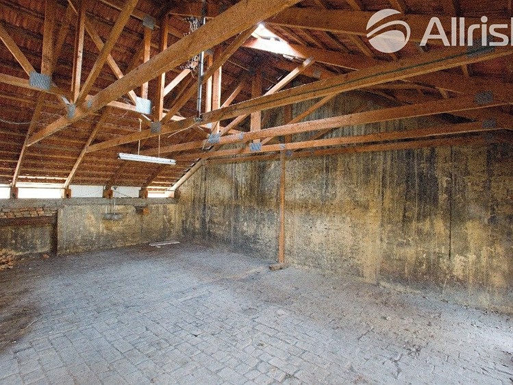 Prodej půdního prostoru 47 m² - foto 7