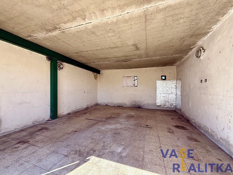 Prodej garáže 25 m² - foto 3