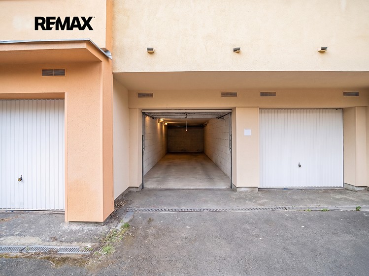 Prodej garáže 28 m² - foto 1