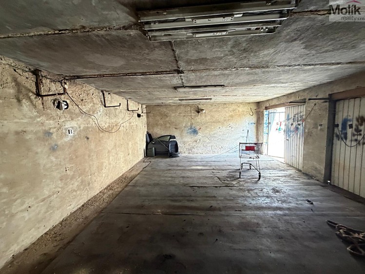 Prodej garáže 148 m² - foto 3