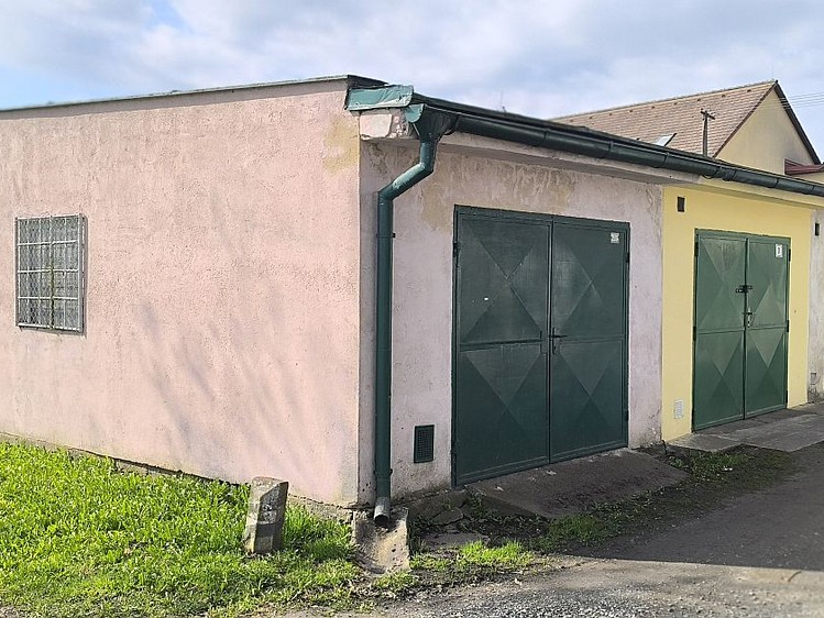 Prodej garáže 23 m² - foto 1
