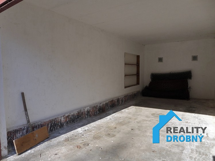 Prodej garáže 20 m² - foto 2