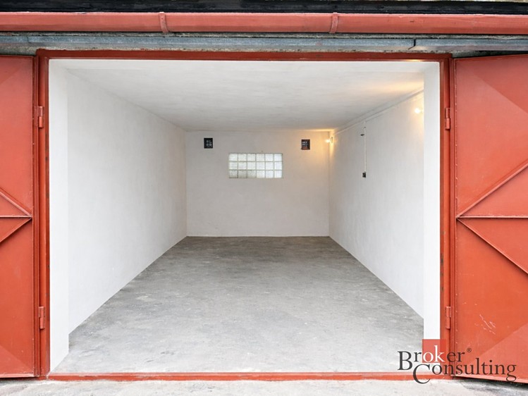 Prodej garáže 23 m² - foto 3