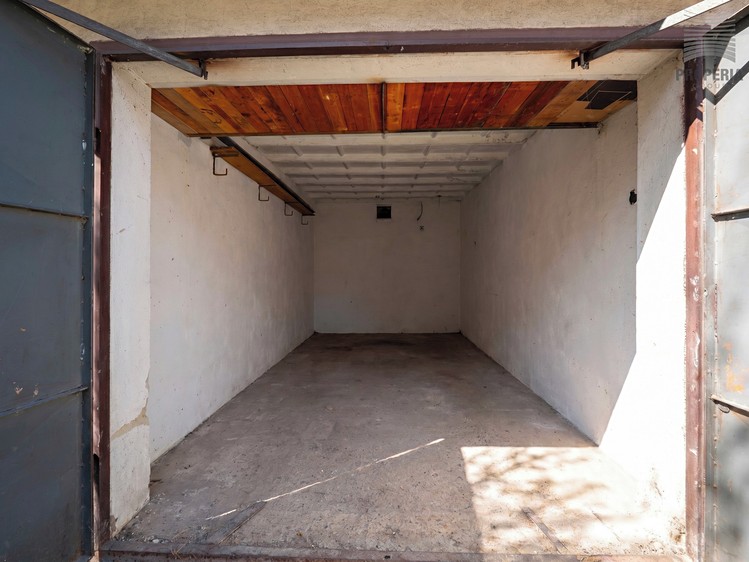 Prodej garáže 21 m² - foto 6