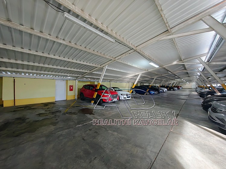 Prodej garážového stání 12 m² - foto 6