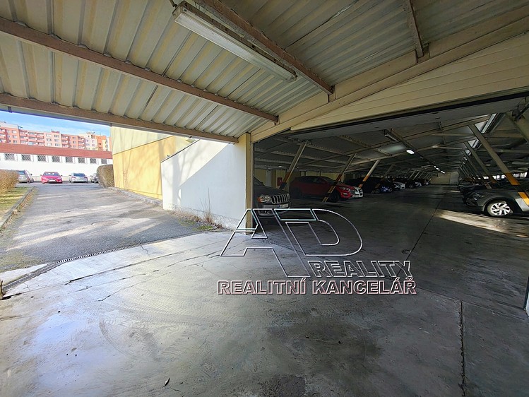 Prodej garážového stání 12 m² - foto 8