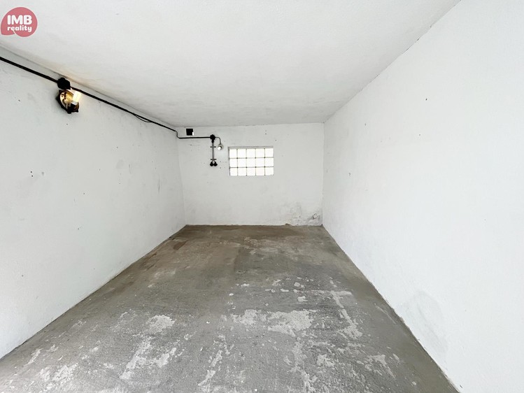 Prodej garáže 23 m² - foto 2