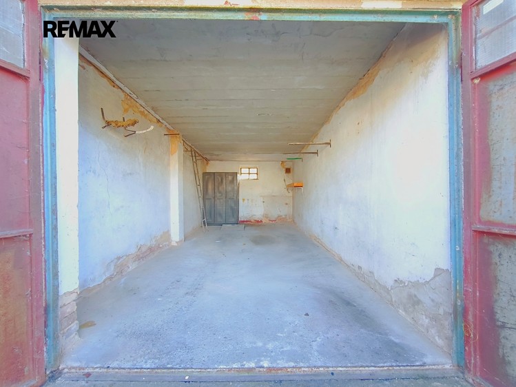 Prodej garáže 20 m² - foto 2