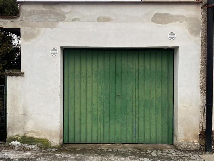 Prodej garáže 15 m² - foto 1