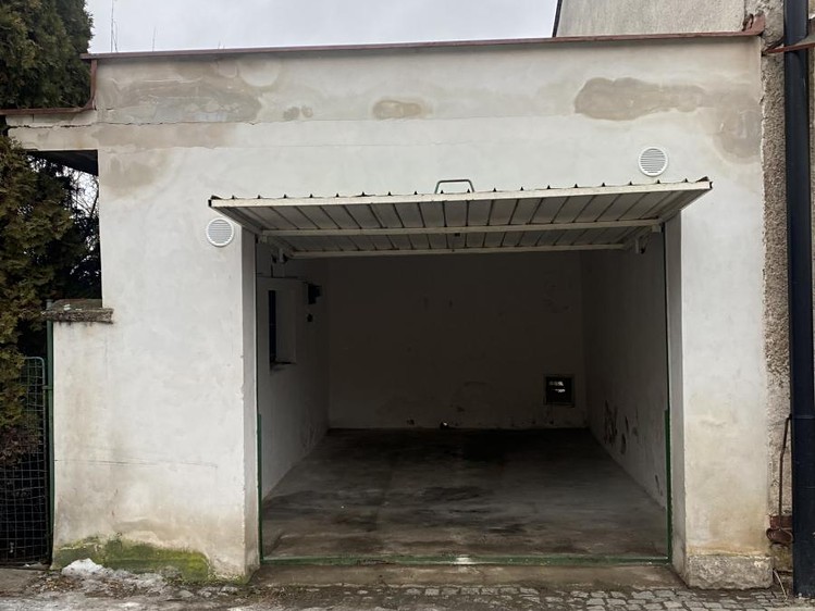 Prodej garáže 15 m² - foto 2