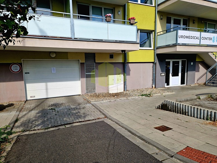 Prodej garáže 15 m² - foto 5