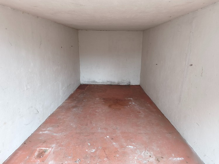 Prodej garáže 18 m² - foto 2