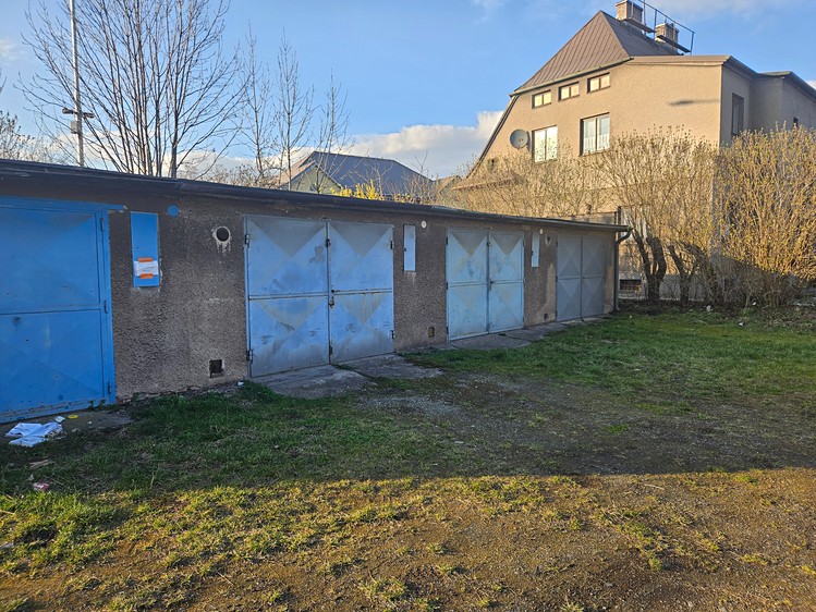 Prodej garáže 23 m² - foto 1