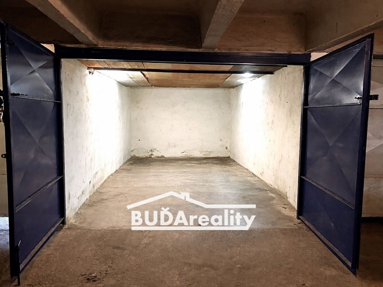 Prodej garáže 16 m² - foto 1