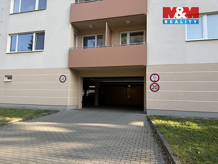 Prodej garážového stání 10 m² - foto 4