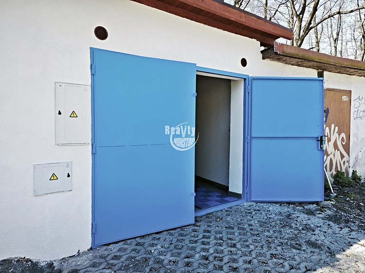 Prodej garáže 22 m² - foto 2