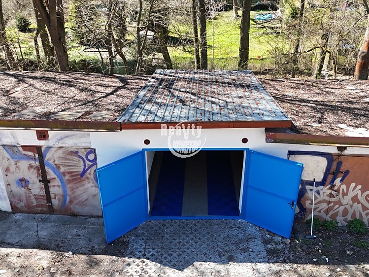 Prodej garáže 22 m² - foto 4