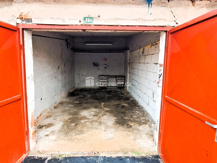 Prodej garáže 20 m² - foto 3