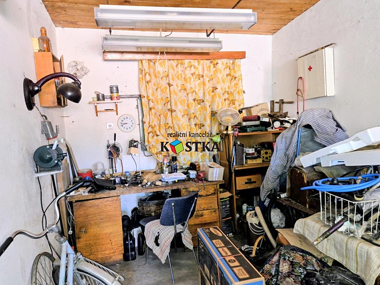 Prodej garáže 27 m² - foto 4