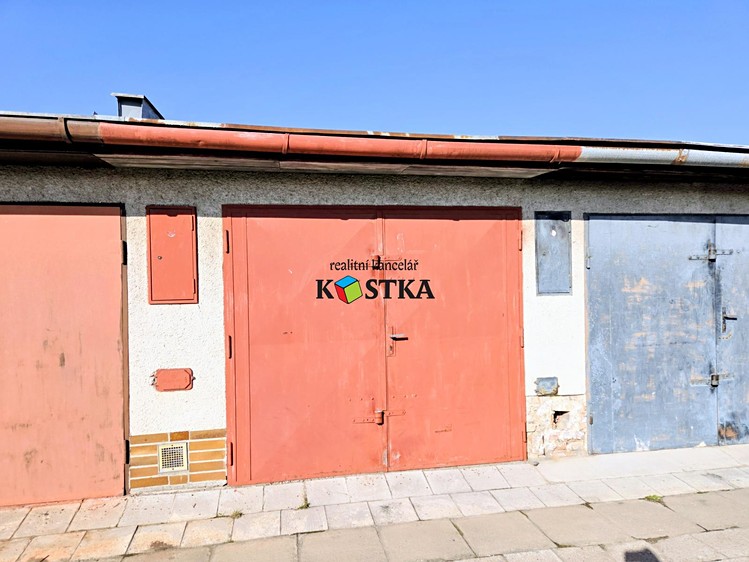 Prodej garáže 27 m² - foto 2