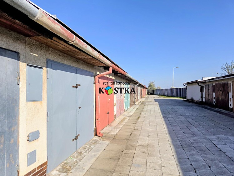 Prodej garáže 27 m² - foto 3