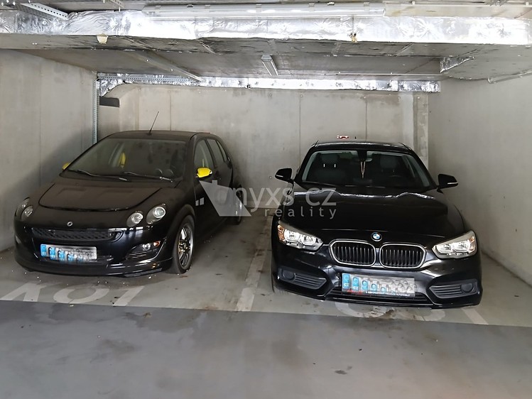 Prodej garážového stání 15 m² - foto 3