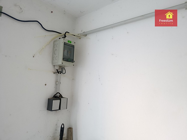 Prodej garáže 23 m² - foto 4